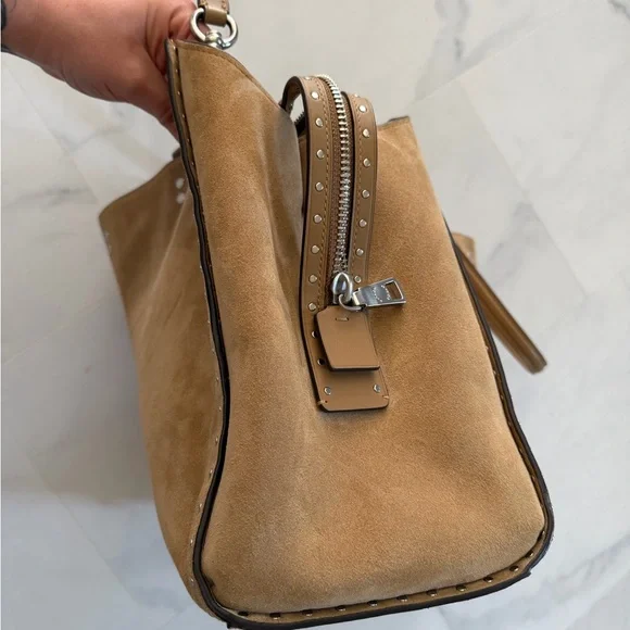 Coach Rogue 39 Tan Suede - Picture 3 of 14